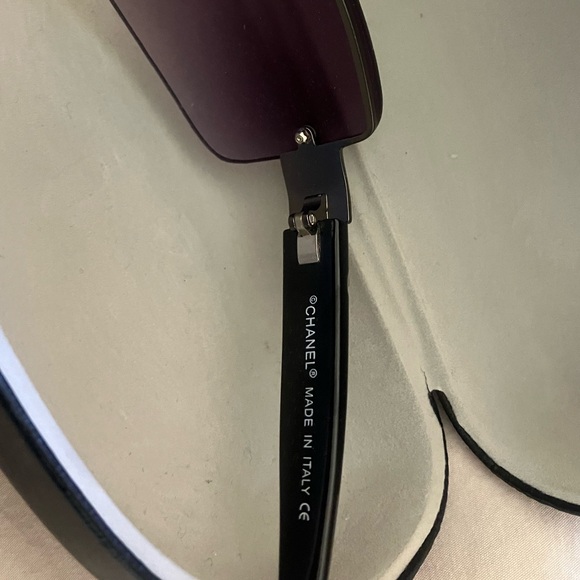 CHANEL Black w/ Gray Purple Tint Sunglasses main image 4